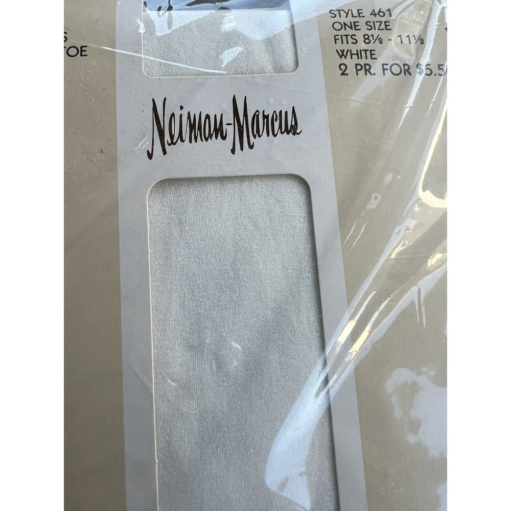 Vtg Neiman Marcus Pantyhose Sheer Style 461 One Size White New — image 3 of 5